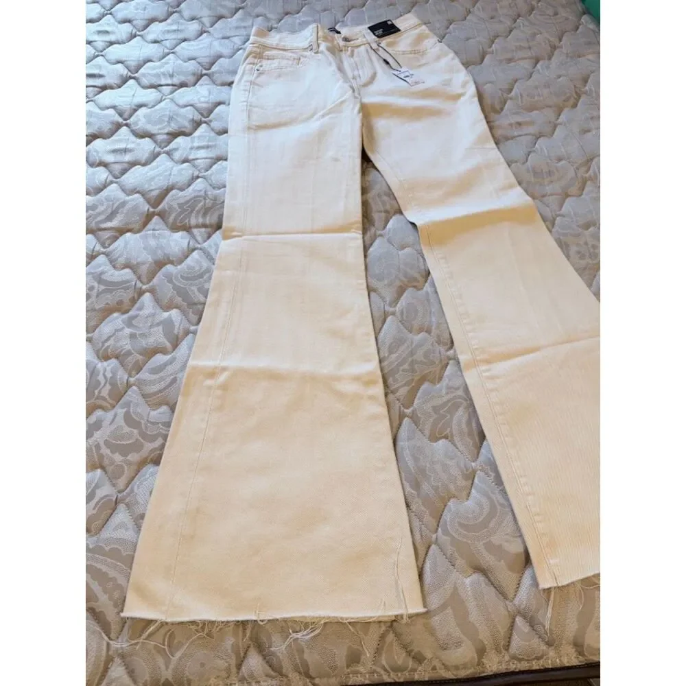 Express ‘70s Flare Mid Rise Jeans Size 0R – Cream White NWT Women’s